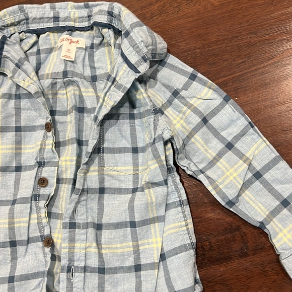 toddler boy button down shirt - Picture 3 of 3
